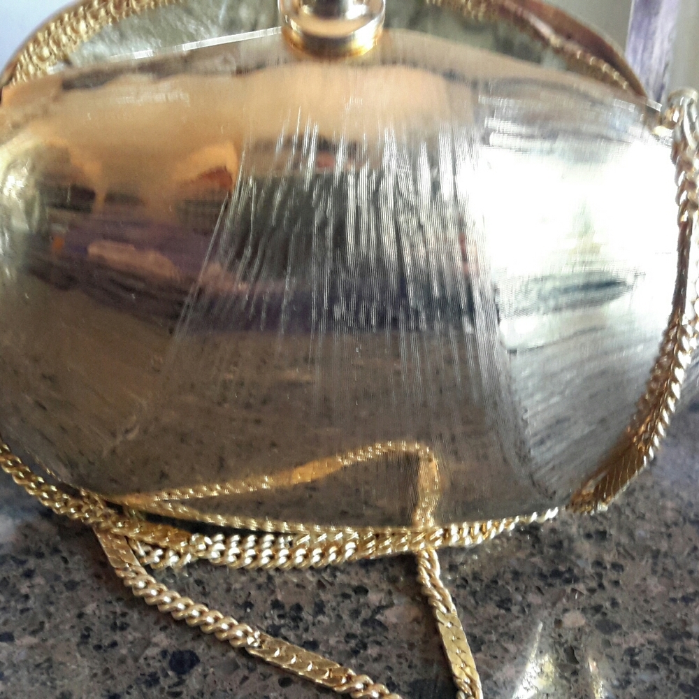 Vintage Nordstrom goldNsilver egg shaped evening clutch purse